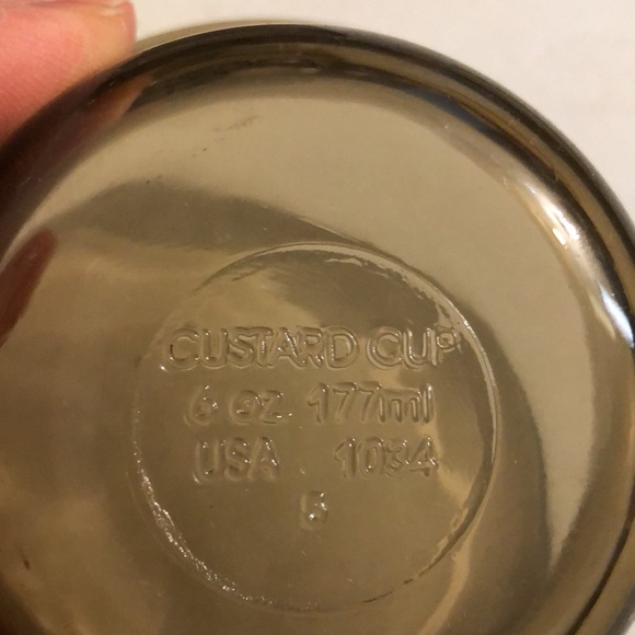 Amber Oven Basics Custard cups w/Lids - Picture 7 of 8